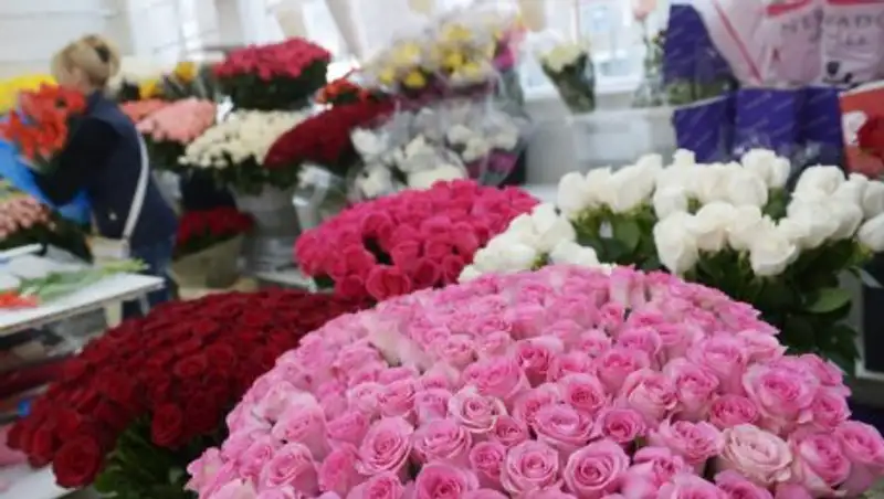 Гражданин Азербайджана задержан в Астане за попытку ограбить цветочный киоск