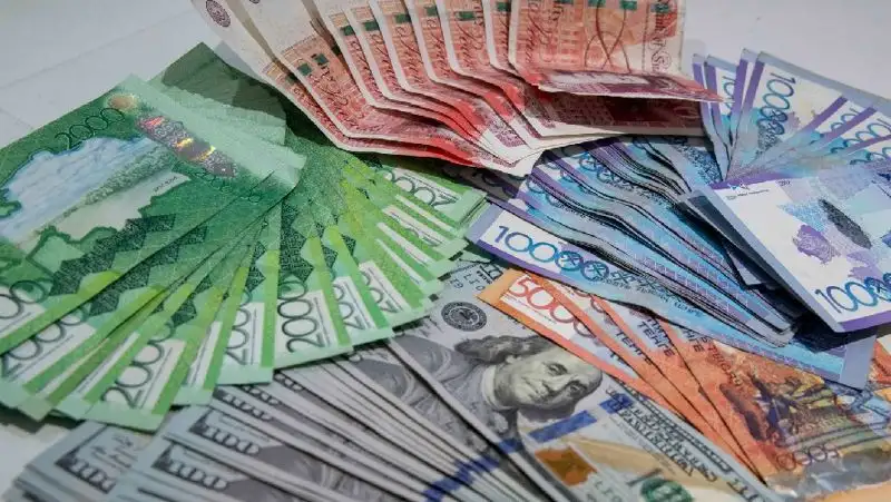 Курсы валют на 16 ноября в обменниках Казахстана