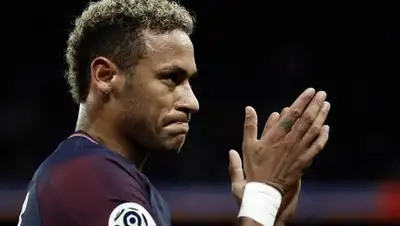 © EPA-EFE/IAN LANGSDON, фото - Новости Zakon.kz от 17.08.2018 22:25