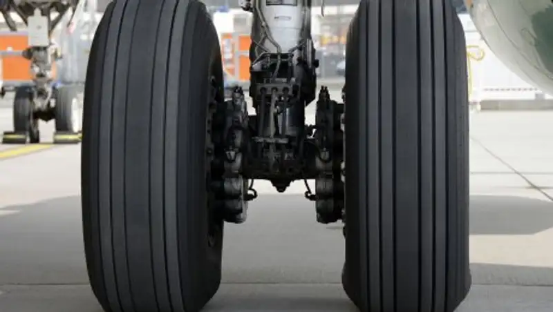 Шасси задымилось у самолета Kata Air Sudan в Алматы