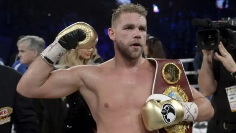 Сондерс предложил Головкину провести с ним бой в костюме Бората