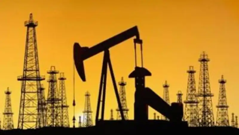 Цены на нефть опустились после публикации прогноза МЭА