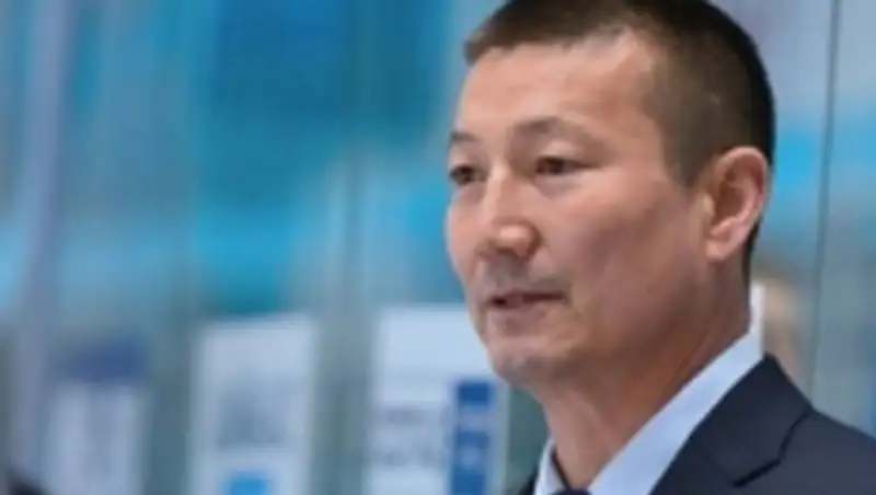 Тренер "Барыса" возглавит сборную Казахстана