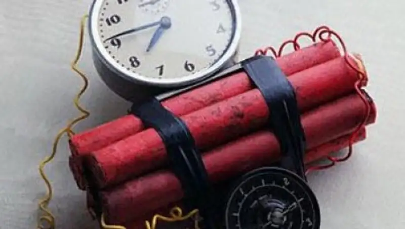 В Эквадоре за три дня до выборов журналисты и политики получают конверты со взрывчаткой 