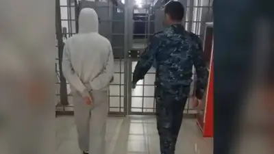 Водитель угрожал ножом полицейскому в Кызылординской области , фото - Новости Zakon.kz от 28.09.2023 15:19