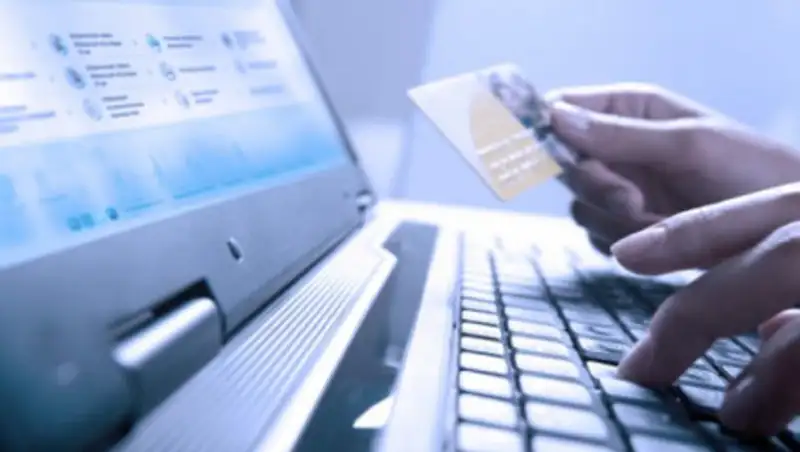 Более миллиона электронных госуслуг оказано за период ЧП