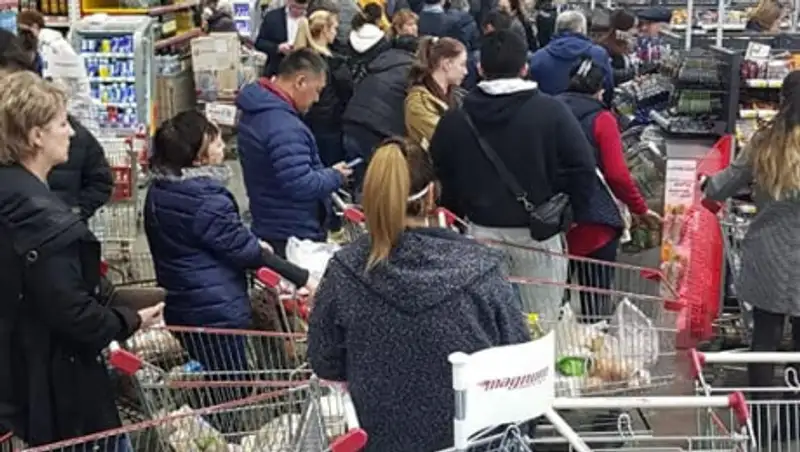 Минсельхоз: Дефицита продуктов нет, за повышение цен будем штрафовать