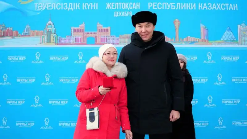 Ключи от квартир вручили очередникам в Нур-Султане