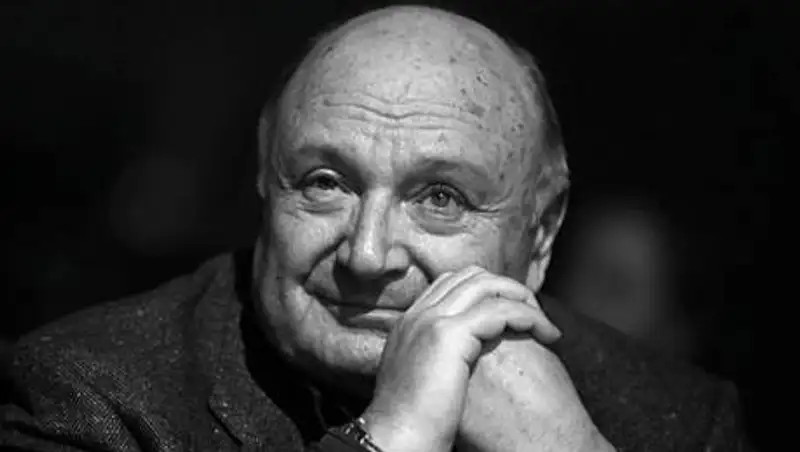 Умер Михаил Жванецкий