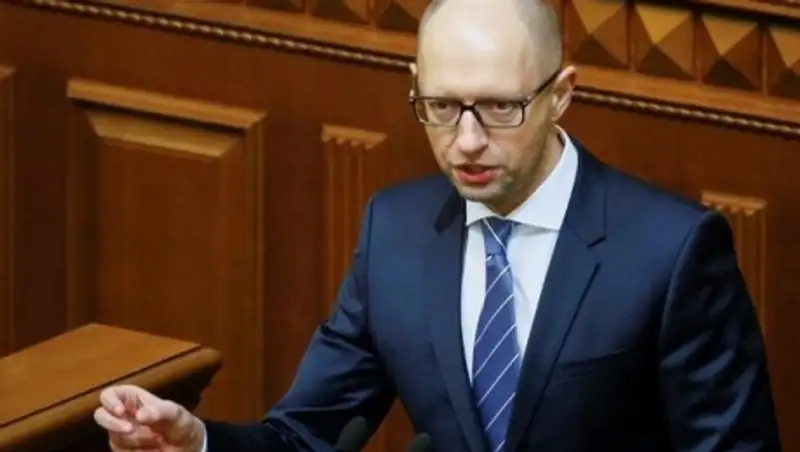 Яценюк призвал переформатировать коалицию в Верховной раде