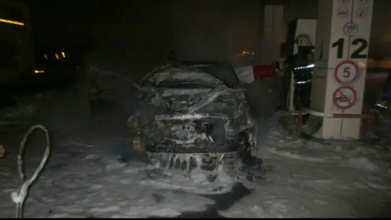 Пожарные Астаны предотвратили взрыв на АЗС