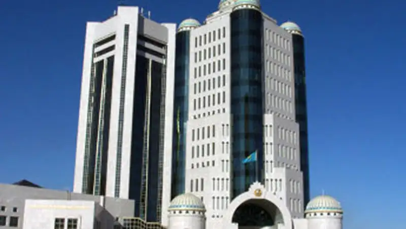 Мажилис РК принял в работу жилищные поправки