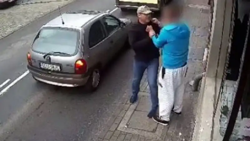 Польского борца с витринами настигла мгновенная карма