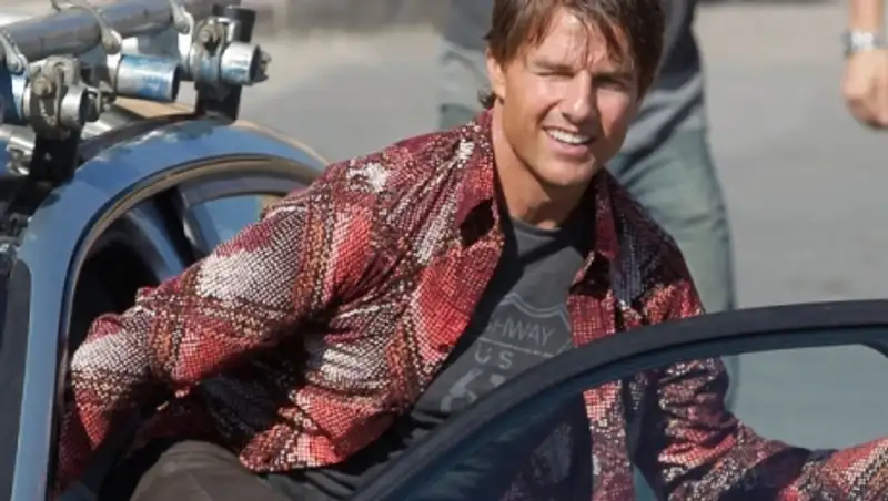 Том Круз исполнил смертельный трюк на съемках нового боевика