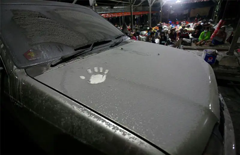 Вулканическая зима на Суматре - последствие извержения вулкана Синабунг Вулканическая зима на Суматре - последствие извержения вулкана Синабунг, фото - Новости Zakon.kz от 26.11.2013 18:18