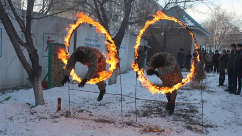 На военных кафедрах казахстанских вузов внедряется методика «10 военных дней»