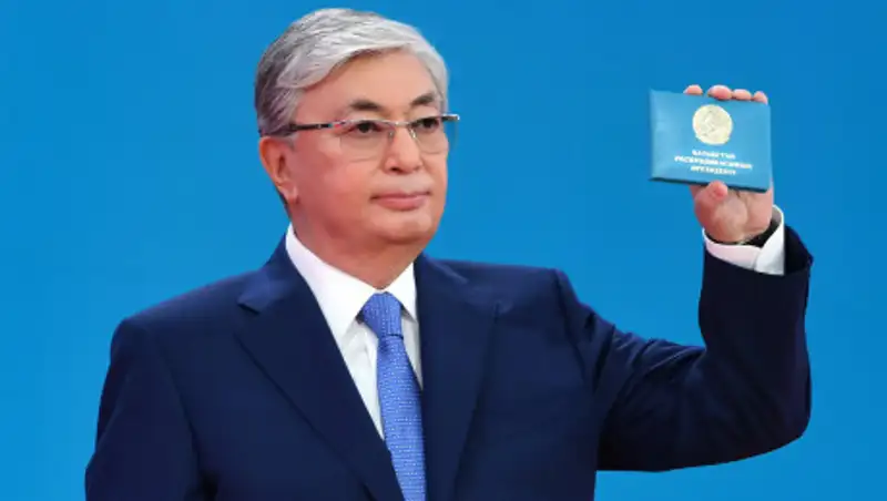 Опубликован видеообзор рабочей недели Токаева