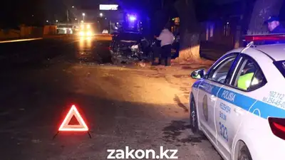  с участием трех автомобилей, троих пострадавших доставили в больниц, фото - Новости Zakon.kz от 09.05.2023 15:27