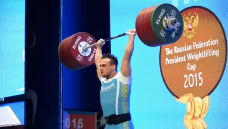 Во время награждения Ильи Ильина перепутали гимн Казахстана