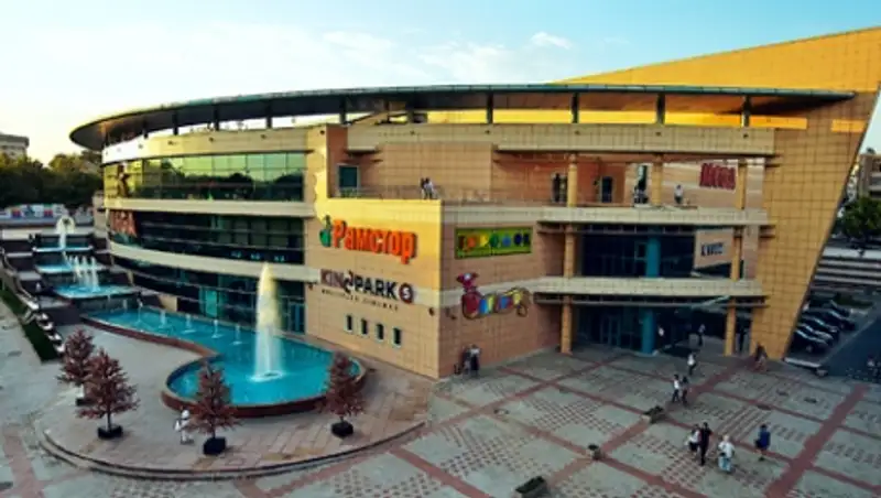 СМИ: Смагулов продал торговый центр MEGA в Шымкенте