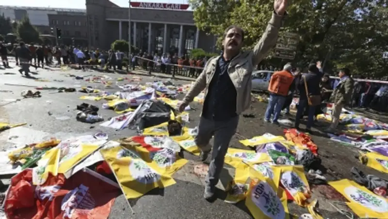 В Париже прошла манифестация курдов, осудивших теракты в Анкаре