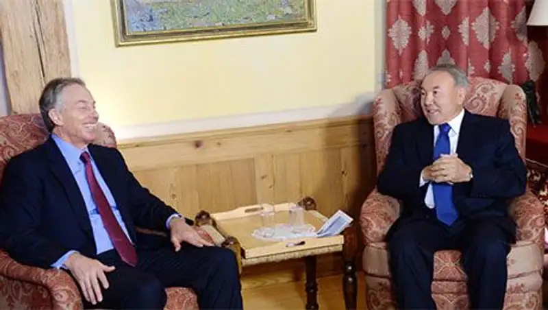 Назарбаев встретился с экс-Премьер-Министром Великобритании Тони Блэром