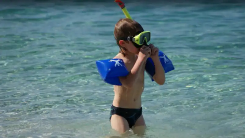 Правила для безопасности ребенка у водоема