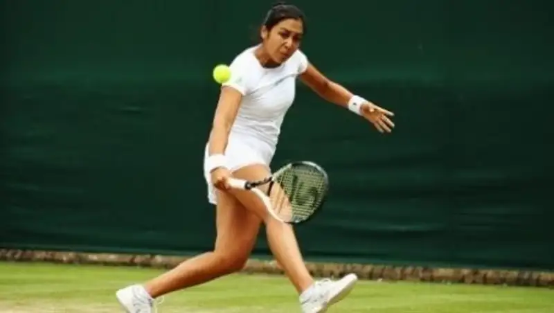 Зарина Дияс стартовала с победы на «Уимблдоне»