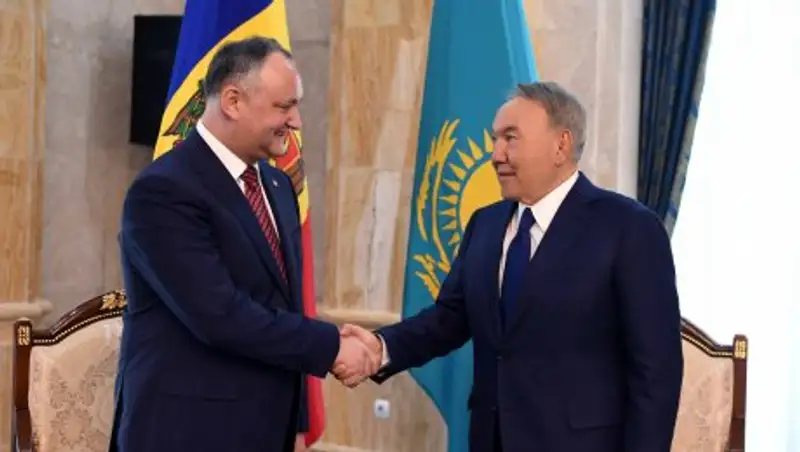 Перспективы двустороннего сотрудничества обсудили президенты Казахстана и Молдовы