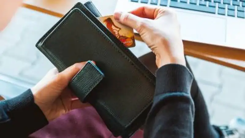 900 тыс. тенге за трудоустройство: жительницу Актау подозревают в мошенничестве