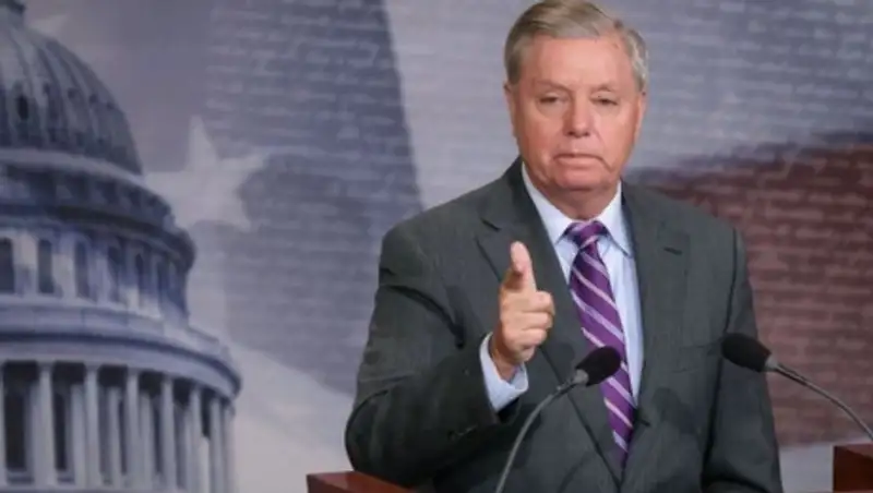 В США предложили "наказать" Китай за смерти американцев