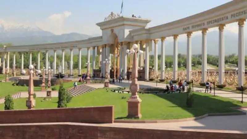 Аким Алматы презентовал планы по благоустройству города