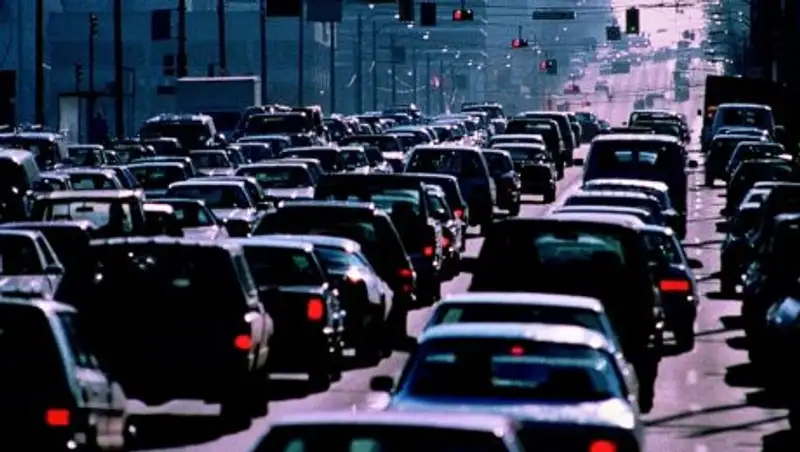 В Казахстане с начала года зарегистрировано более 61 тыс. легковых автомобилей