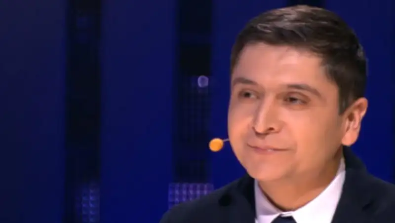 Двойник Зеленского задал вопрос Зеленскому