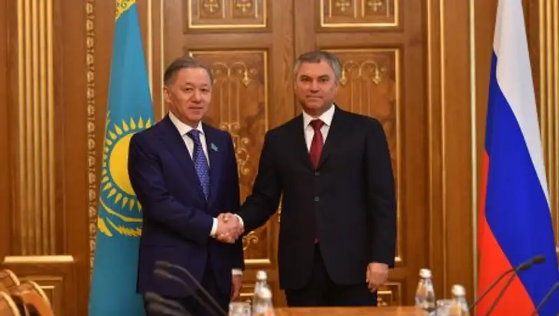 Нигматулин в ходе официального визита в Россию встретился со Спикером Госдумы