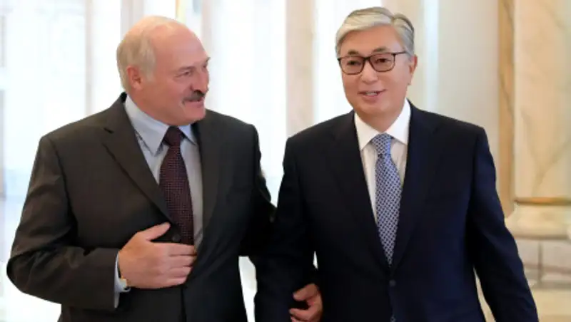 Лукашенко об отношениях с Токаевым: Между людьми химия должна быть какая-то