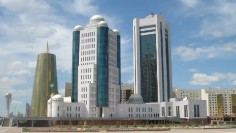 Б.Сагинтаев обсудил с первым вице-премьером РФ ряд вопросов взаимного сотрудничества