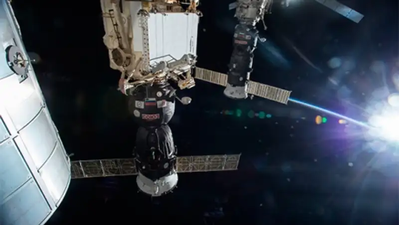 Появилось видео полета "Союза" к МКС