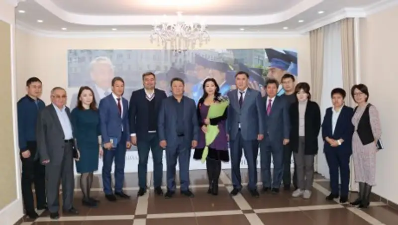 Вице-ректор Академии правосудия награждена медалью "За заслуги в юридической деятельности"