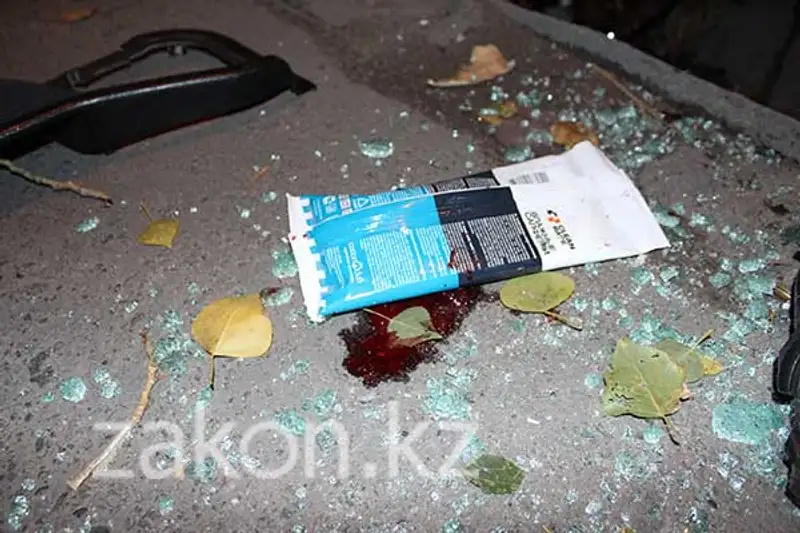 Мертвого изувеченного мужчину нашли сегодня утром в арыке в Алматы (фото) Мертвого изувеченного мужчину нашли сегодня утром в арыке в Алматы (фото), фото - Новости Zakon.kz от 12.10.2013 16:07