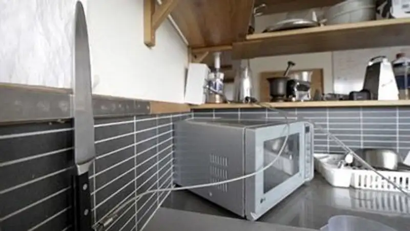 Житель Афганистана в ссоре отрезал супруге нос