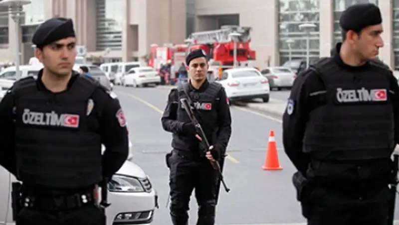 В Турции задержали более тысячи человек по подозрению в терроризме