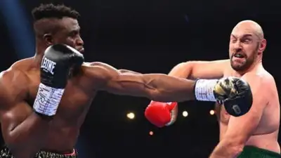 Тайсон Фьюри, Фрэнсис Нганну, фото - Новости Zakon.kz от 29.10.2023 13:29