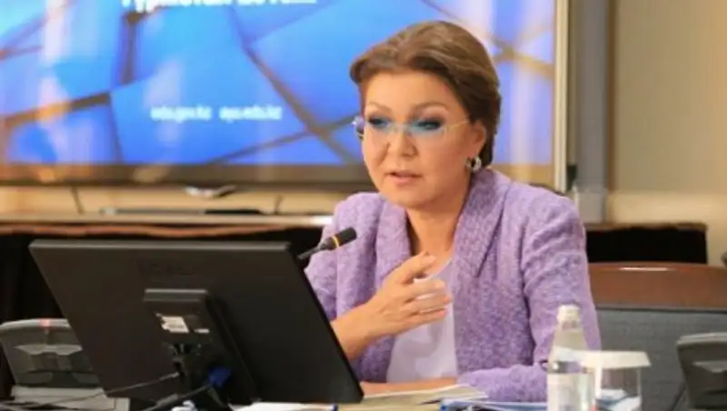 Дарига Назарбаева: Слава Богу, никто еще не отменил русский язык