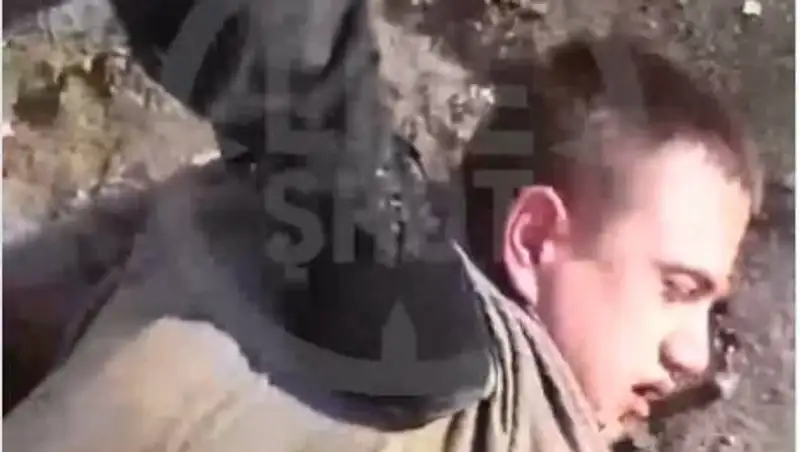Задержание устроившего бойню в Воронеже солдата показали на видео