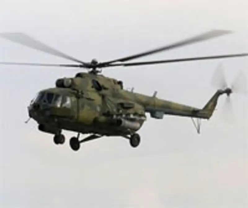 Во время учебных полетов разбился вертолет МИ-17 в Астане, 4 человека погибли (фото), фото - Новости Zakon.kz от 22.08.2012 18:03