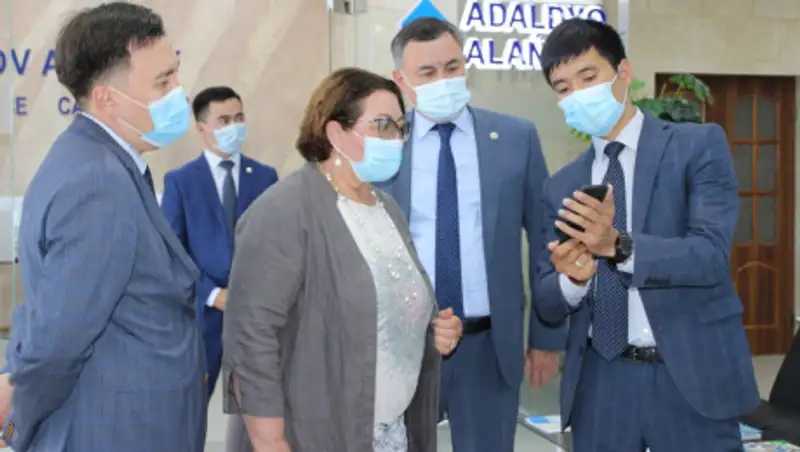 В Алматы продолжается трансформация акиматов под "Open space"