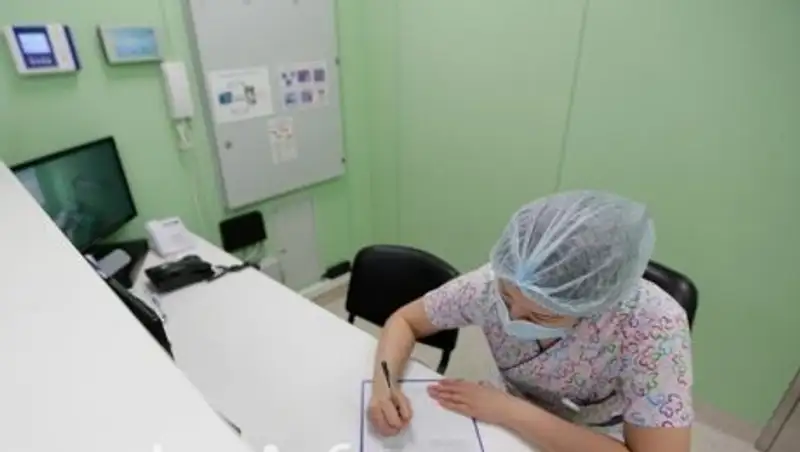 Зарплату поднимут 40 тысячам медработников Казахстана