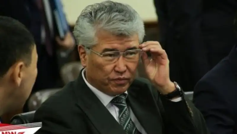 Министр культуры и спорта призвал казахстанцев помочь пострадавшим от паводков