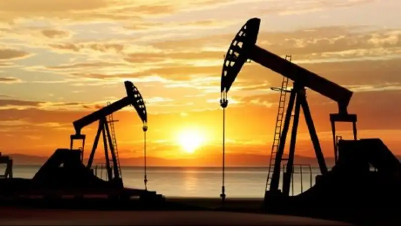 Мировые цены на нефть понизились